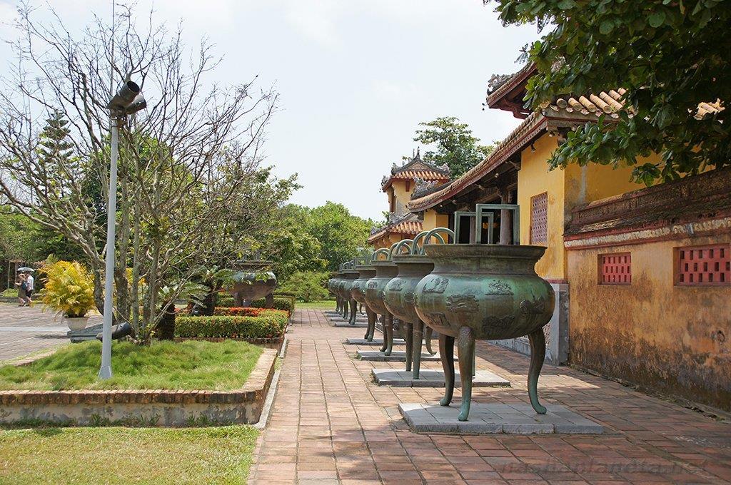 Vietnam_Hanoie_temple