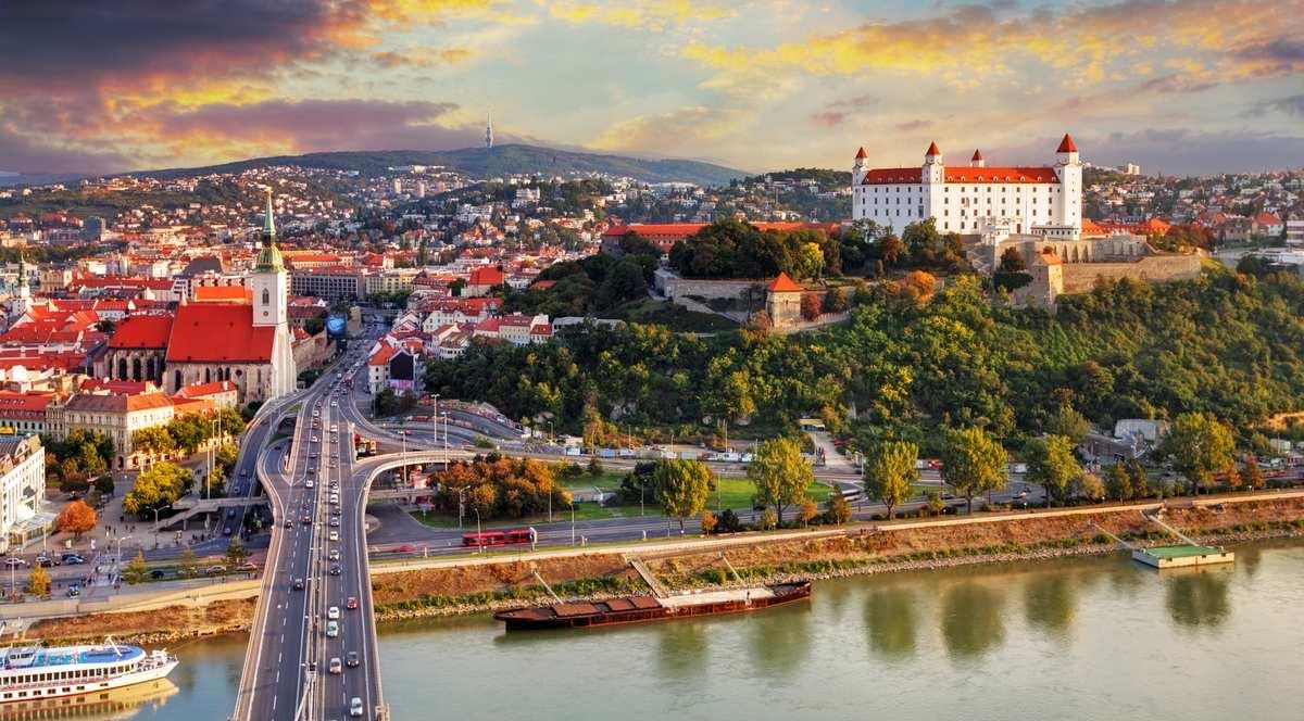 В словакии недвижимость нью йорка